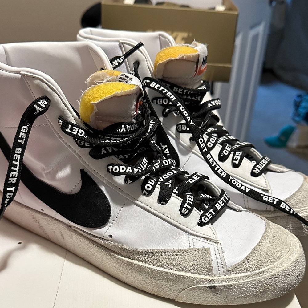 Nike Blazer 77 - White and Black High-Tops with Motivational Laces